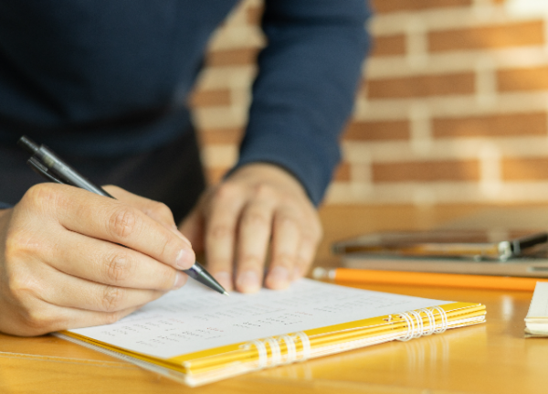 How personalised teacher planners can help you to manage workloads through term time